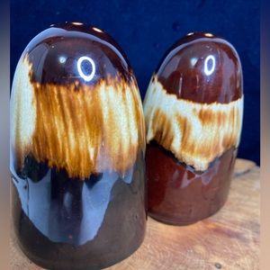 Vintage Pfaltzgraff USA Brown Drip Glaze Gourmet 4 3/8” Salt & Pepper Shaker